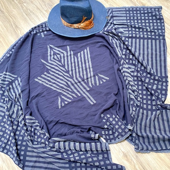 Cozy Roots boho scarf/wrap w maple leaf 🍁 and rustic /cottage core vibe - Picture 2 of 14